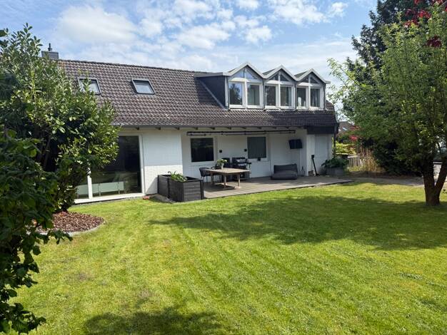 Einfamilienhaus zum Kauf 545.000 € 5 Zimmer 218 m² 591 m² Grundstück Neuwarmbüchen Isernhagen / Lohne 30916