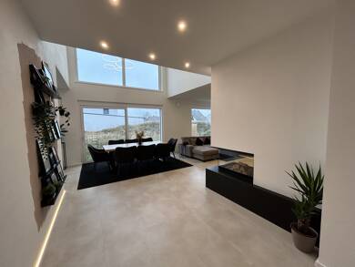 Villa zum Kauf 900.000 € 6 Zimmer 220 m² 1.240 m² Grundstück frei ab sofort Blindheim Blindheim 89434