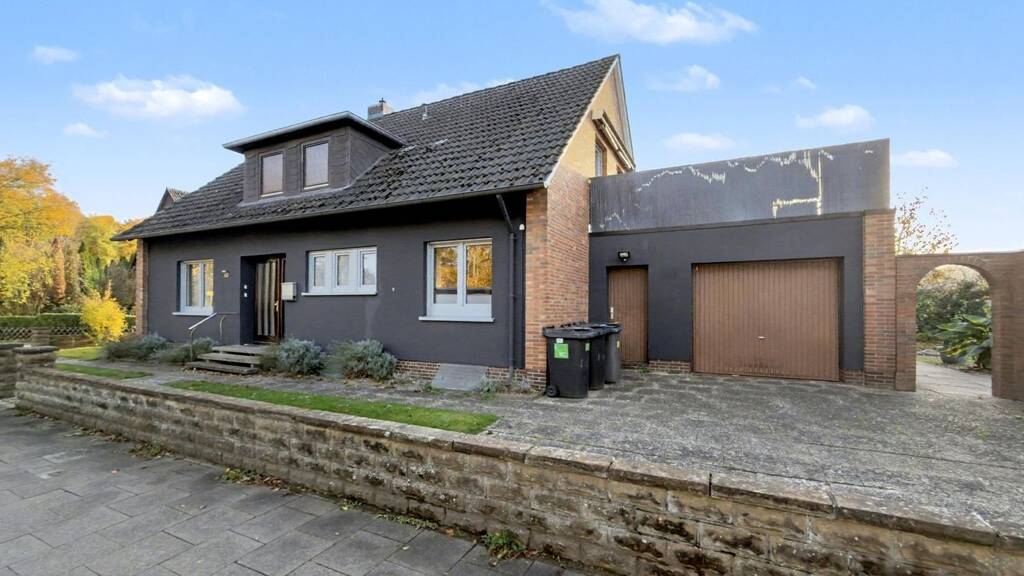 Mehrfamilienhaus zum Kauf 434.000 € 8 Zimmer 237 m² 691 m² Grundstück Nienburg 31582