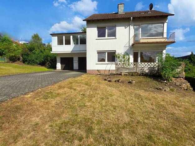 Mehrfamilienhaus zum Kauf 449.000 € 8 Zimmer 175 m² 869 m² Grundstück frei ab sofort Gelnhausen 63571