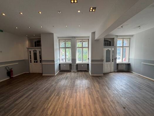 Bürofläche zur Miete provisionsfrei 13,90 € 5 Zimmer 194,4 m² Bürofläche Sprengelstraße 19 Wedding Mitte 13353
