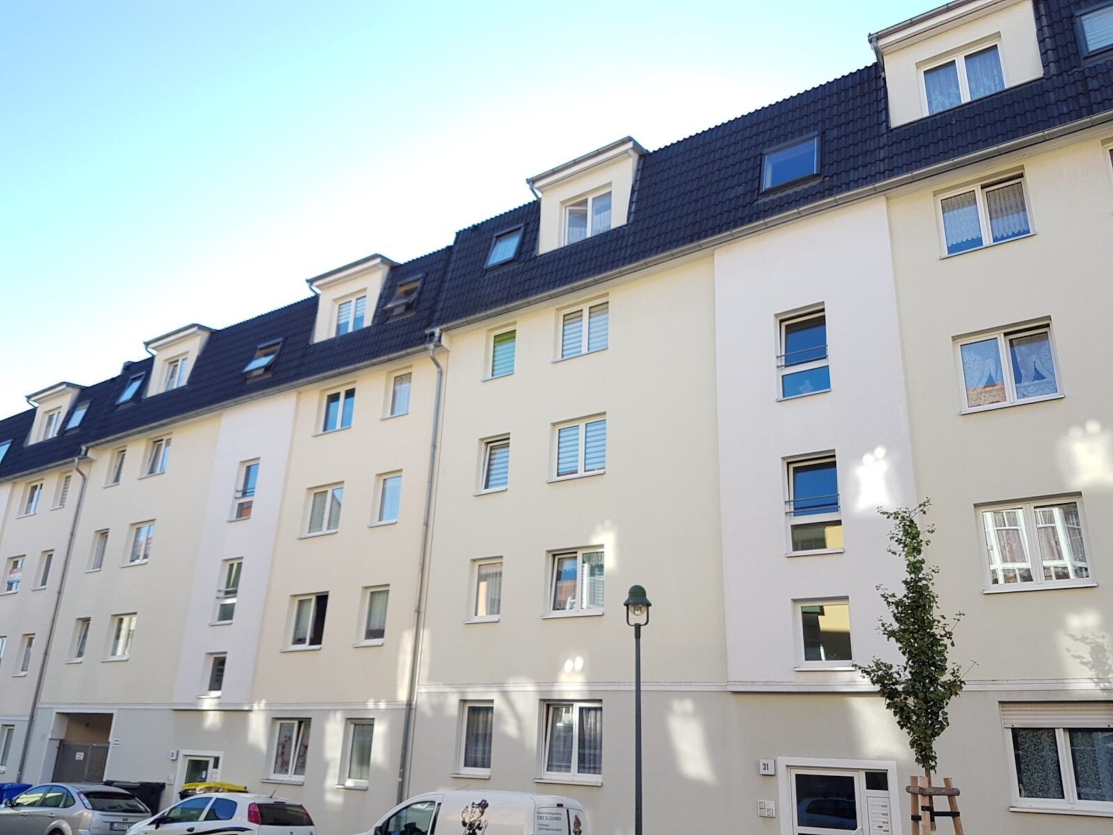 Wohnung zur Miete 469 € 2 Zimmer 71,5 m²<br/>Wohnfläche 2.<br/>Geschoss Sankt-Michael-Straße 32 Fichtestraße / Ambrosiusplatz Magdeburg 39112