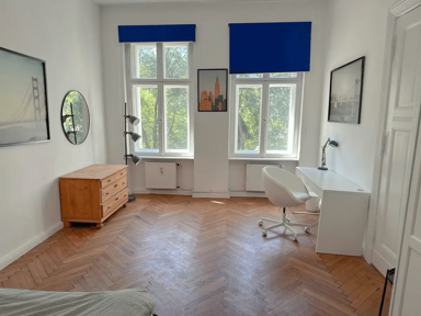 Wohnung zur Miete Wohnen auf Zeit 3.600 € 3 Zimmer 100 m² frei ab sofort Paul-Lincke-Ufer Kreuzberg Berlin 10999