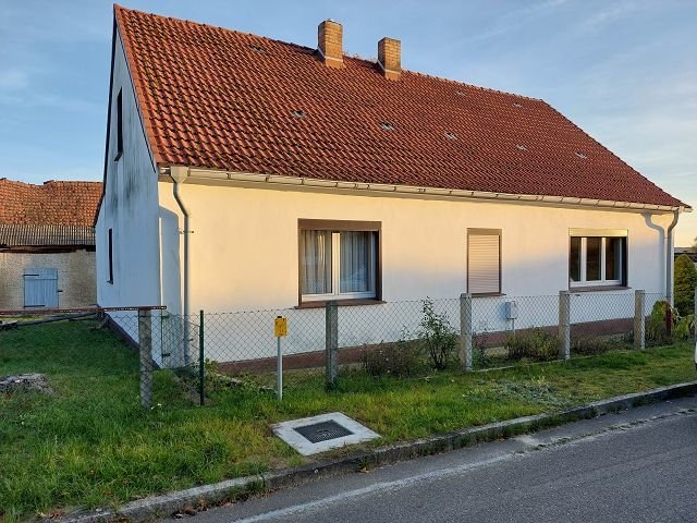 Einfamilienhaus zum Kauf 95.000 € 4 Zimmer 106,1 m²<br/>Wohnfläche 1.598 m²<br/>Grundstück Krausnick Krausnick-Groß Wasserburg 15910