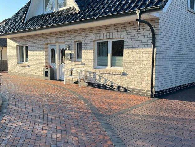 Einfamilienhaus zum Kauf provisionsfrei 469.000 € 10 Zimmer 180 m² 850 m² Grundstück Löningen 49624