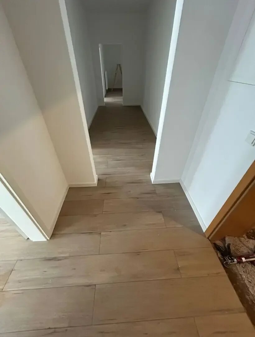 Wohnung zur Miete 700 € 3 Zimmer 80 m²<br/>Wohnfläche ab sofort<br/>Verfügbarkeit Bahnhofstr. (Alt-) Siegen - Kernband Siegen 57072