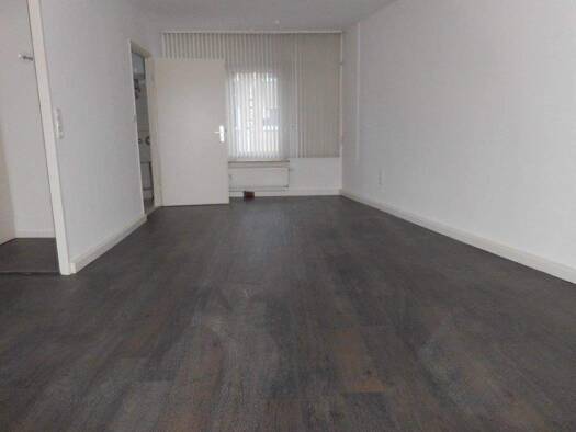 Studio zur Miete 750 € 1,5 Zimmer 80 m² frei ab 15.02.2026 Gartenstadt Bamberg 96052