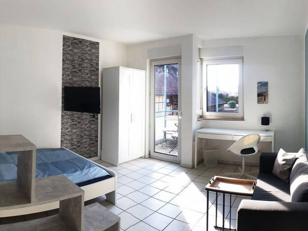 Wohnung zur Miete 695 € 1 Zimmer 28 m² 1. Geschoss frei ab 01.10.2026 Zell Esslingen am Neckar 73730