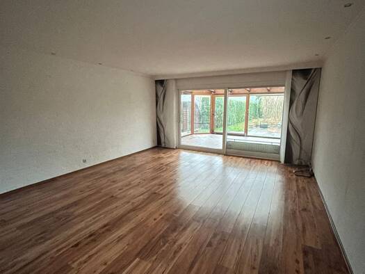 Terrassenwohnung zur Miete 1.390 € 2,5 Zimmer 108 m² Geschoss EG/2 frei ab sofort Halstenbek 25469