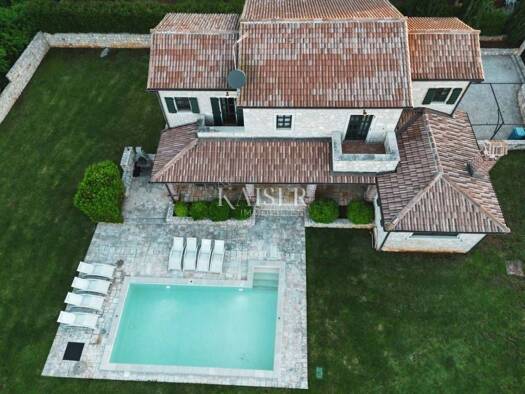 Haus zum Kauf 750.000 € 5 Zimmer 199 m² Sveti Lovrec Lovreć