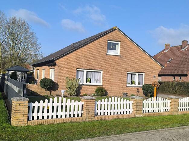 Einfamilienhaus zum Kauf provisionsfrei 329.999 € 8 Zimmer 160 m² 726 m² Grundstück Ditzum Jemgum / Ditzum 26844