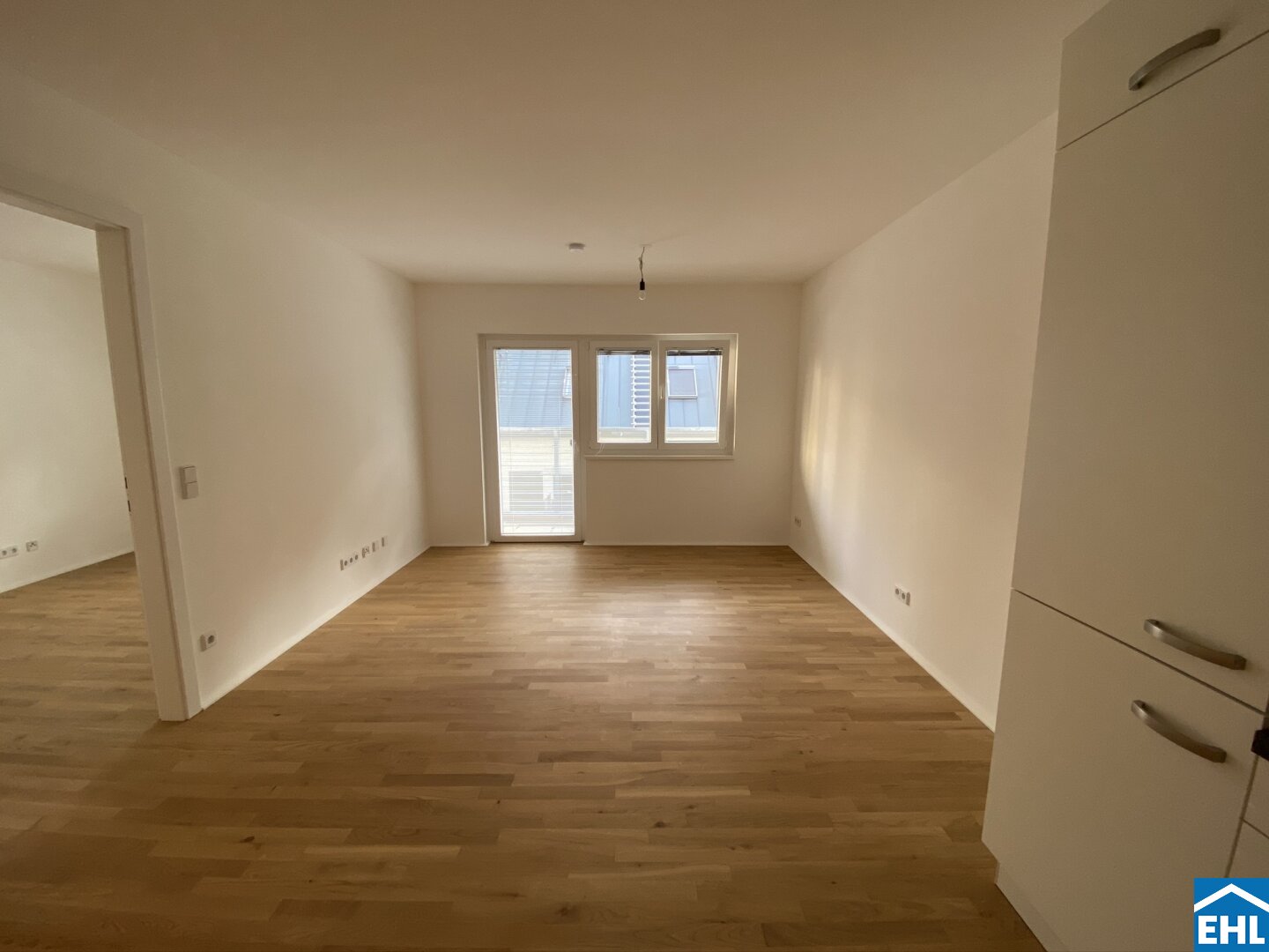 Wohnung zur Miete 685 € 2 Zimmer 45,3 m²<br/>Wohnfläche 1.<br/>Geschoss 01.01.2025<br/>Verfügbarkeit Herzgasse Wien 1100