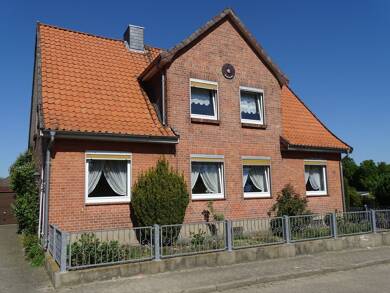 Einfamilienhaus zum Kauf 289.000 € 9 Zimmer 160 m² 1.176 m² Grundstück Ebstorf Ebstorf 29574