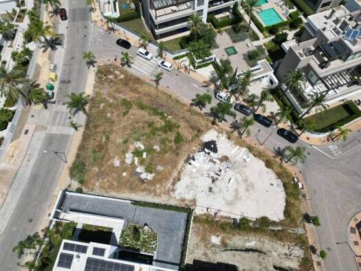 Acker-/Waldstück zum Kauf 650.000 € Estepona 00000