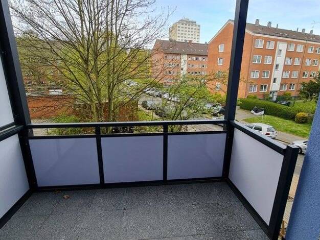 Wohnung zur Miete 385 € 1 Zimmer 37,7 m² 1. Geschoss frei ab 01.09.2026 Elisabethstr. 18 Gaarden-Ost Kiel 24143