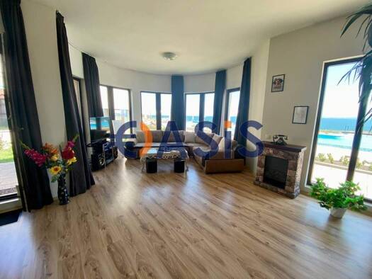 Haus zum Kauf provisionsfrei 392.000 € 4 Zimmer 152 m² Bourgas