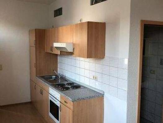 Wohnung zur Miete 429 € 2 Zimmer 50 m² 1. Geschoss frei ab sofort Salinenstr. 150/Hans-Sailer-Str. Ilversgehofen Erfurt 99089