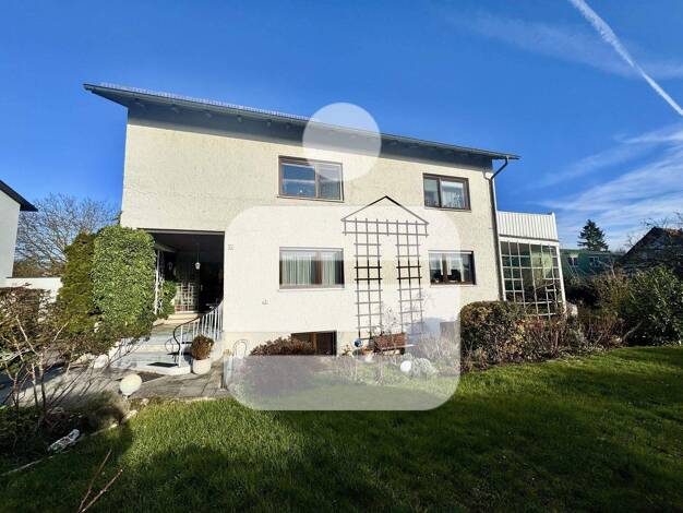 Mehrfamilienhaus zum Kauf 475.000 € 10 Zimmer 262 m² 1.480 m² Grundstück Kümmersbruck 92245