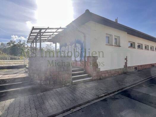 Bürofläche zur Miete 950 € Riedrode Bürstadt 68642