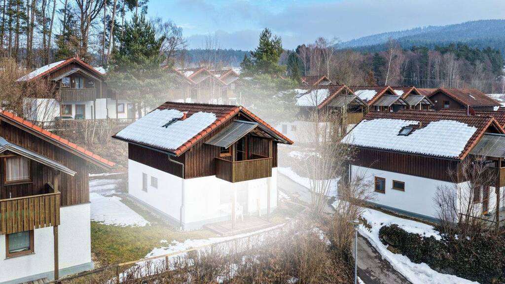 Wohnung zum Kauf 56.900 € 2,5 Zimmer 43 m² Grafenwiesen 93479