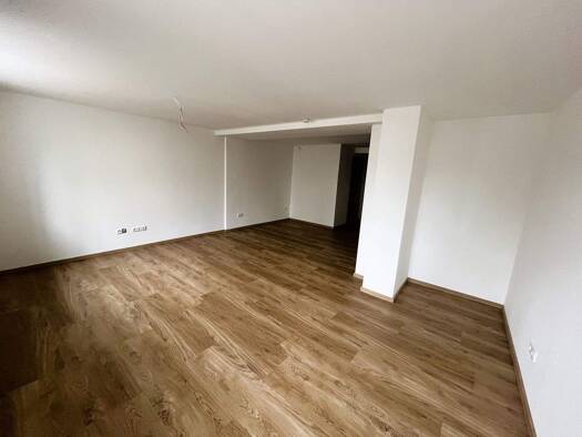 Bürofläche zur Miete provisionsfrei 640 € 2 Zimmer 63 m² Bürofläche Mainburg 84048