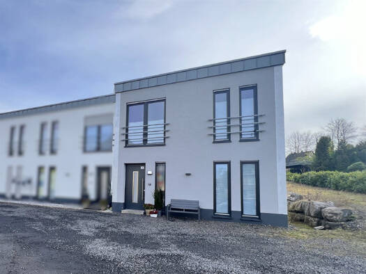 Reihenendhaus zum Kauf 350.000 € 5 Zimmer 129 m² 395 m² Grundstück Neheim-Hüsten Arnsberg-Hüsten 59759