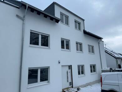 Wohnung zur Miete 1.150 € 4 Zimmer 102,2 m² frei ab sofort Neweler Straße 14 Aach 54298