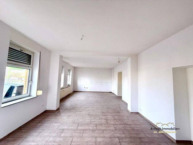 Wohnung zur Miete 560 € 3 Zimmer 85 m² frei ab 01.02.2026 Brehnaer Straße 27 Bitterfeld 06749