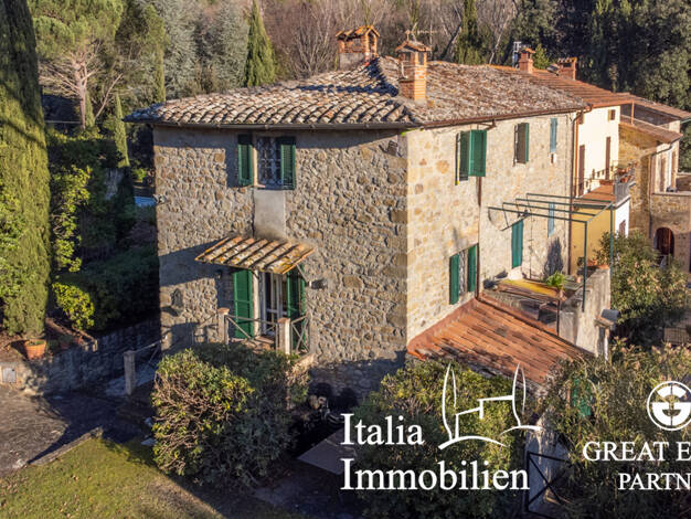 Bauernhaus zum Kauf 390.000 € 9 Zimmer 104 m² 5.000 m² Grundstück Tuoro sul Trasimeno 06069