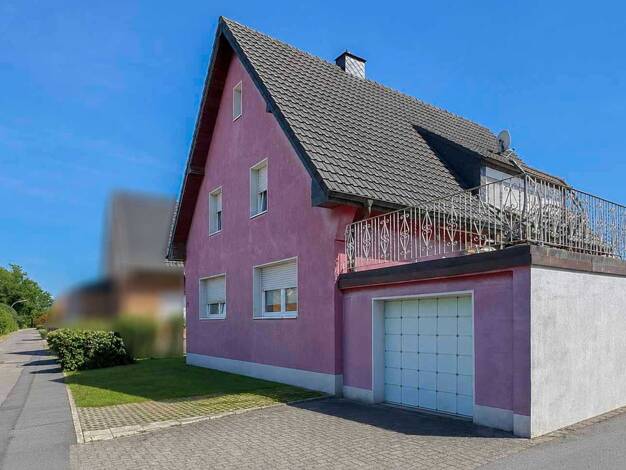 Mehrfamilienhaus zum Kauf 299.000 € 6 Zimmer 150 m² 601 m² Grundstück Hellinghausen Lippstadt 59556