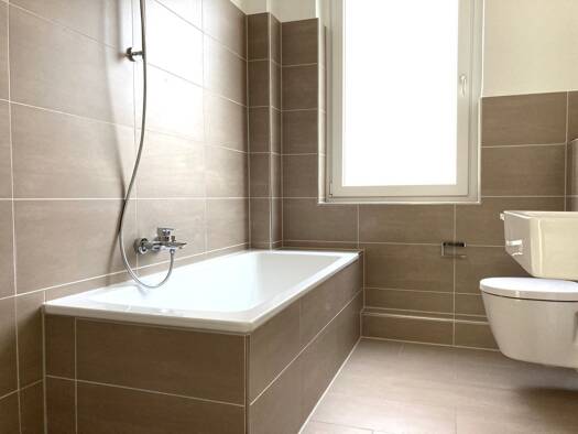 Wohnung zur Miete 925 € 3 Zimmer 91,9 m² 2. Geschoss frei ab 16.06.2026 Planckstr. 103 Holsterhausen Essen 45147