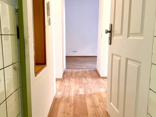 Studio zur Miete 520 € 1 Zimmer 50 m² EG frei ab sofort Kaiserplatz 2 Südstadt Fürth 90763