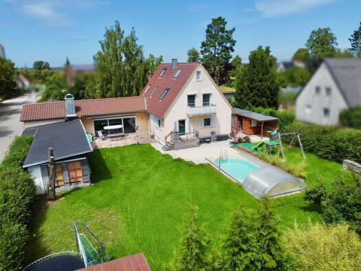 Einfamilienhaus zum Kauf 490.000 € 7 Zimmer 208 m² 903 m² Grundstück Dotternhausen 72359