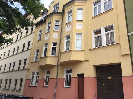 Wohnung zur Miete 700 € 2 Zimmer 69,1 m²<br/>Wohnfläche ab sofort<br/>Verfügbarkeit Kurt-Tucholksy-Straße Lutherplatz / Thüringer Bahnhof Halle (Saale) 06110