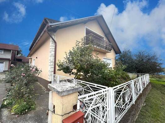 Haus zum Kauf 135.000 € 6 Zimmer 156 m² Maglenca, Veliko Trojstvo Veliko Trojstvo