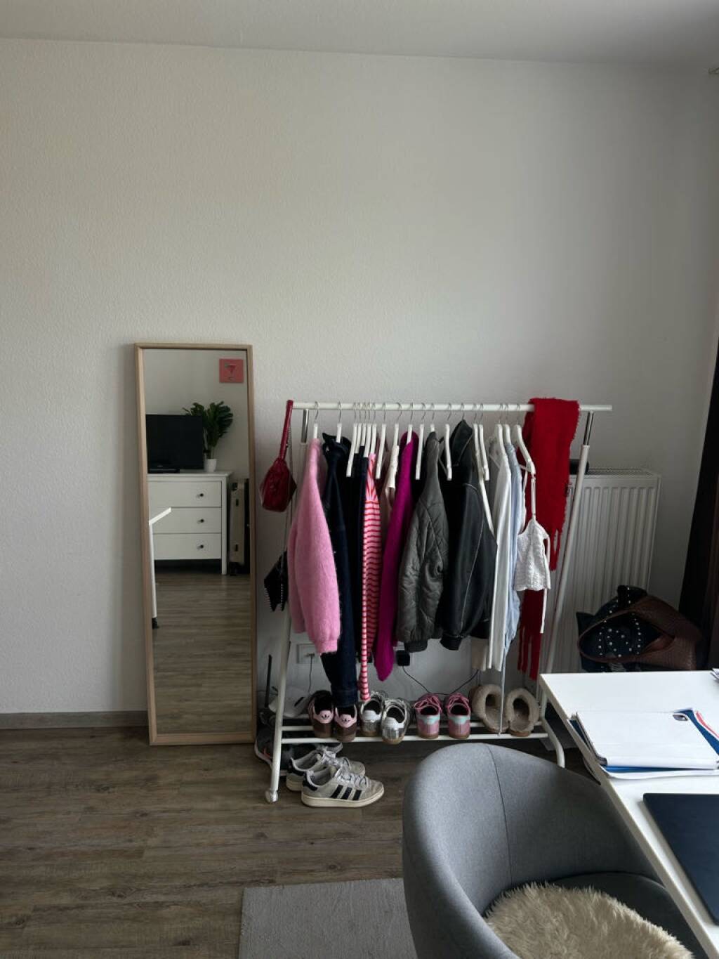 Voll augestattete 1 Zimmer Wohnung im Studententenwohnheim gegenüber von der Hochschule Hamm - Lippstadt – Hamm – Vorschaubild 5