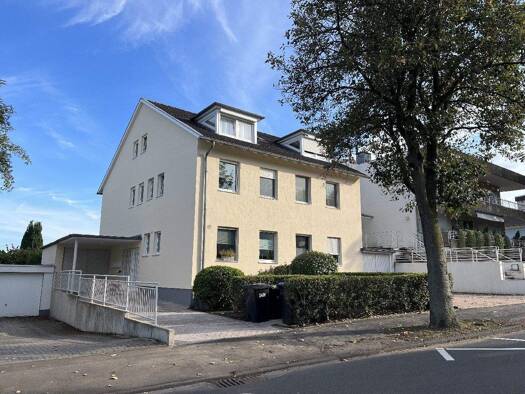 Maisonette zur Miete 1.395 € 4,5 Zimmer 127 m² EG Schweinheim Bonn 53177