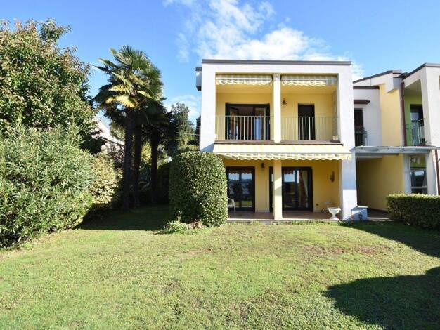 Reihenendhaus zum Kauf 590.000 € 5 Zimmer 171 m² 440 m² Grundstück frei ab sofort Via Sicilia Verbania Zoverallo
