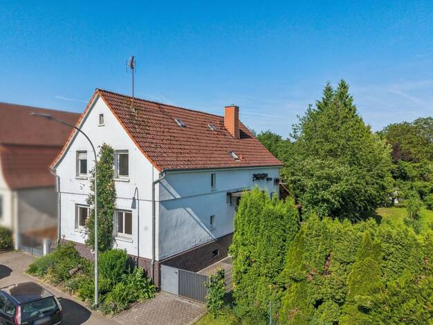 Einfamilienhaus zum Kauf 390.000 € 8 Zimmer 160 m² 1.480 m² Grundstück Lich Lich 35423