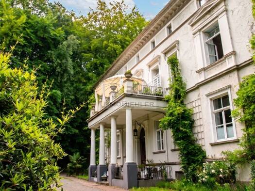 Villa zum Kauf 24 Zimmer 900 m² 9.275 m² Grundstück Dahlhausen Radevormwald 42477