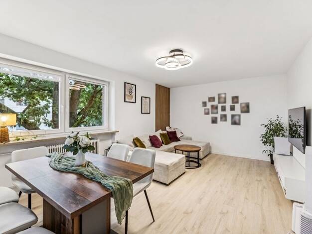 Wohnung zum Kauf 299.000 € 4,5 Zimmer 89 m² 1. Geschoss Roter Hügel Bayreuth 95445