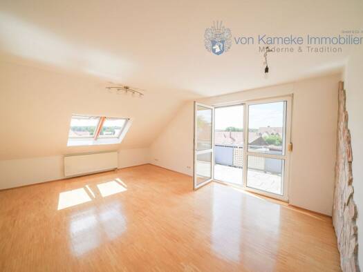 Wohnung zur Miete 1.290 € 4 Zimmer 98,2 m² Geschoss 2/3 frei ab sofort Dechsendorf Erlangen 91056