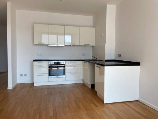 Wohnung zur Miete 1.600 € 2 Zimmer 63,8 m² 5. Geschoss frei ab 01.05.2026 Paul-Heyse-Straße 24 Prenzlauer Berg Berlin 10407