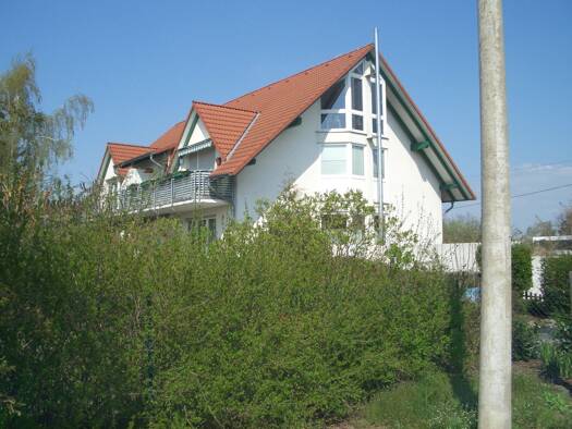 Wohnung zur Miete 620 € 2,5 Zimmer 81 m² Geschoss 2/2 frei ab 01.04.2026 Anger-Privatweg 9 Berliner Chaussee Magdeburg 39114