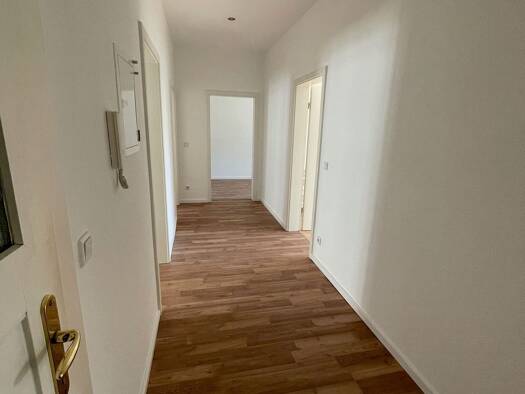Wohnung zur Miete 730 € 3 Zimmer 83 m² Geschoss 2/3 frei ab 01.05.2026 Paul-Heyse-Straße 17 Schönefeld-Abtnaundorf Leipzig 04347