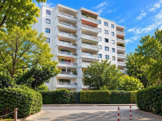 Wohnung zum Kauf 249.000 € 1,5 Zimmer 51 m² frei ab sofort Sachsenhausen Frankfurt am Main 60598