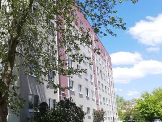 Wohnung zur Miete 370 € 3 Zimmer 67,7 m² 2. Geschoss Jahnstraße 25 Innenstadt Riesa 01587