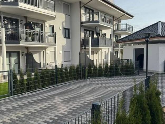 Terrassenwohnung zum Kauf provisionsfrei 537.000 € 2 Zimmer 73,7 m² EG frei ab sofort Hubertusstraße 51 Esting Olching 82140