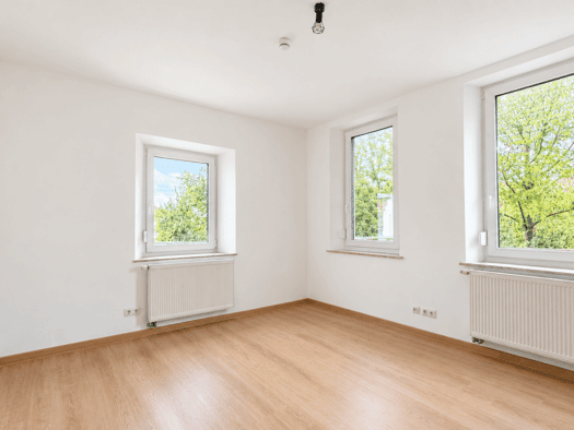 Wohnung zur Miete 690 € 3 Zimmer 81,6 m² EG frei ab 01.10.2026 Horsdorfer Straße 16 Bad Staffelstein Bad Staffelstein 96231