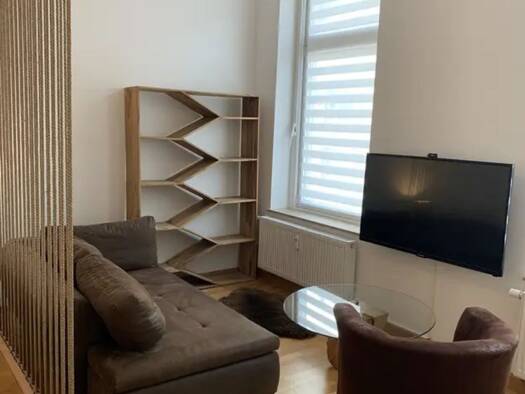 Wohnung zur Miete 520 € 1 Zimmer 40 m² Geschoss 2/3 Pempelfort Düsseldorf 40477